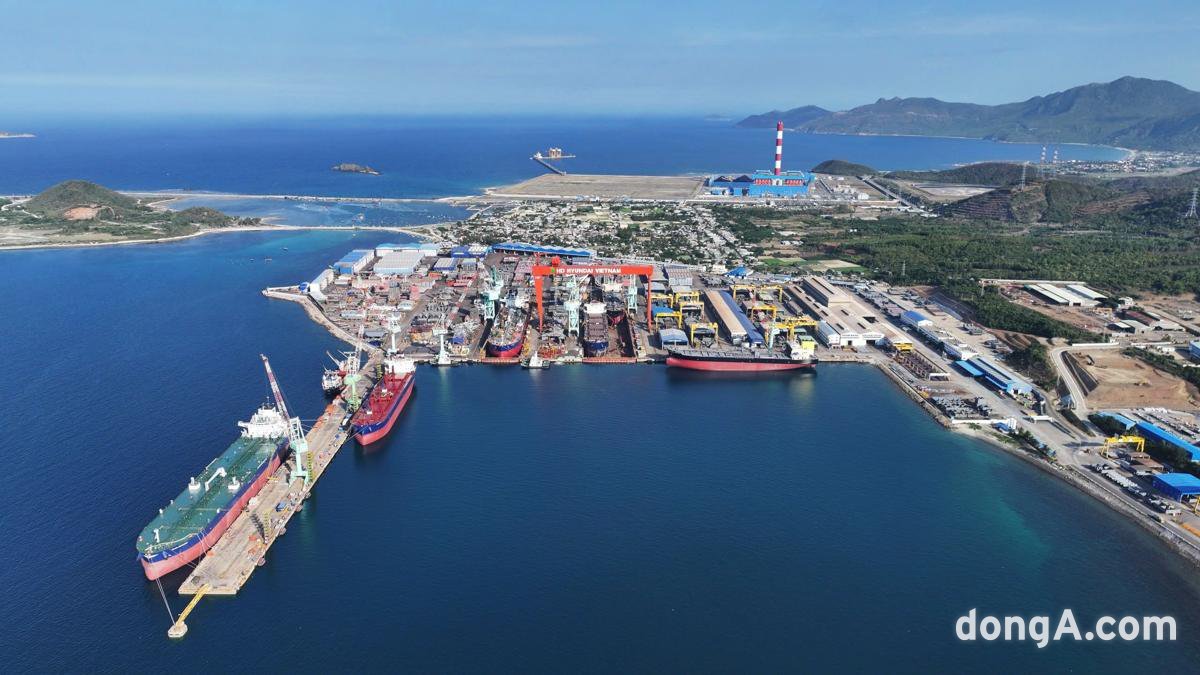 HD Hyundai Attends Vietnam Leader Meeting, Boosts Shipbuilding Ties