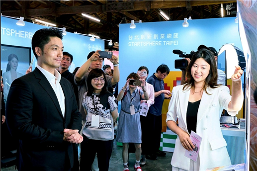 Millennial Works Showcases Korean AI to Taipei Mayor