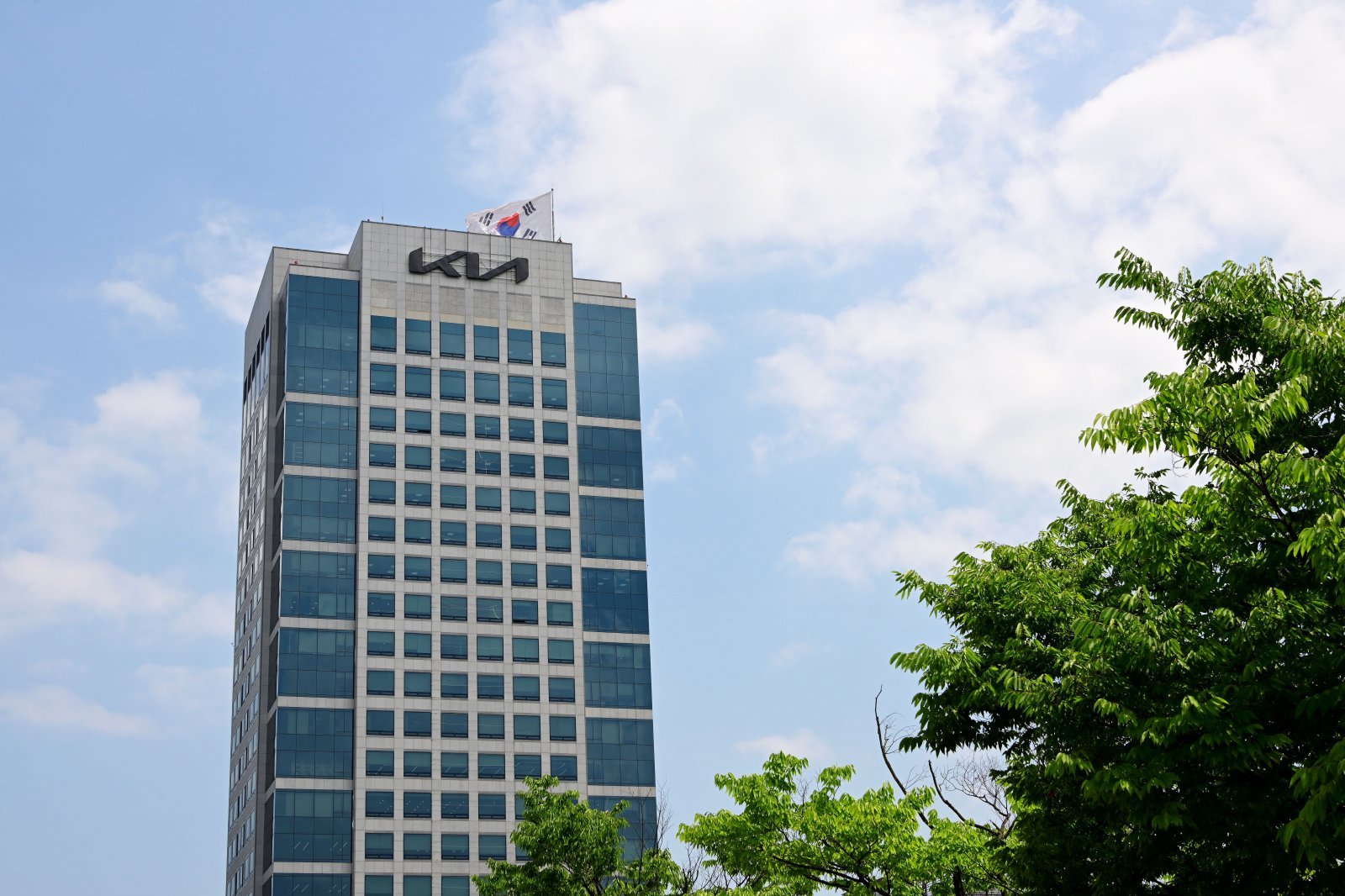 Kia Launches Central Asia Joint Factory in Kazakhstan