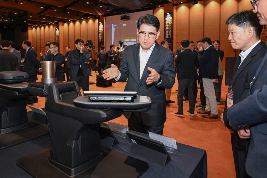 "Hyundai, Kia, Hanwha Aero Support SMEs for Success"