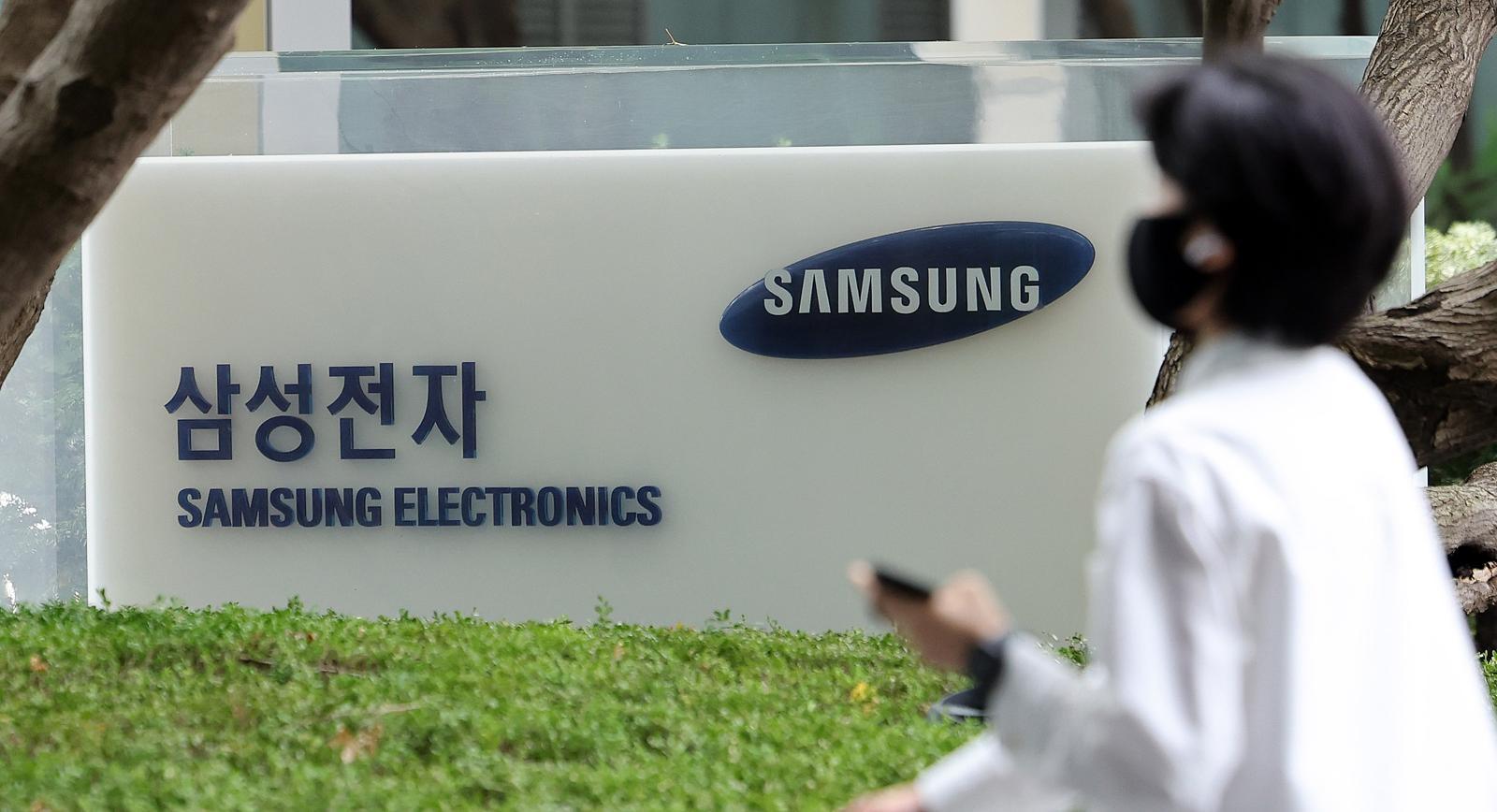 Samsung Breaks TSMC Monopoly, Supplies Tesla AI Chips