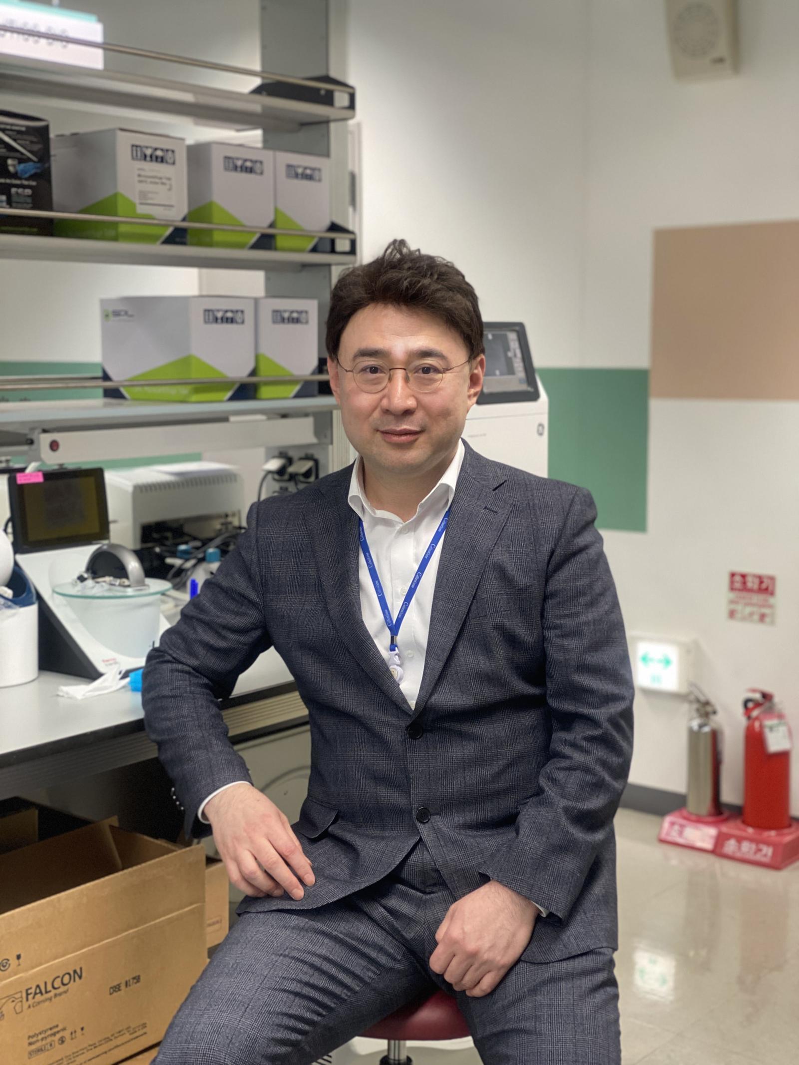 Mini Antibody Inhibits Tumor Growth by 90%