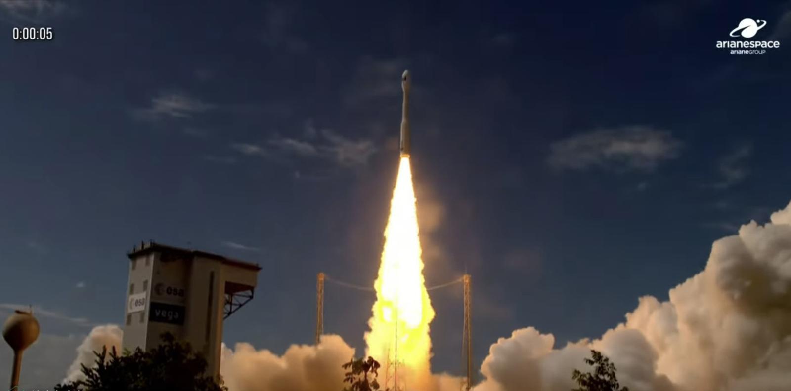 Arirang 7 Communicates with Ground, Solar Panels Deployed