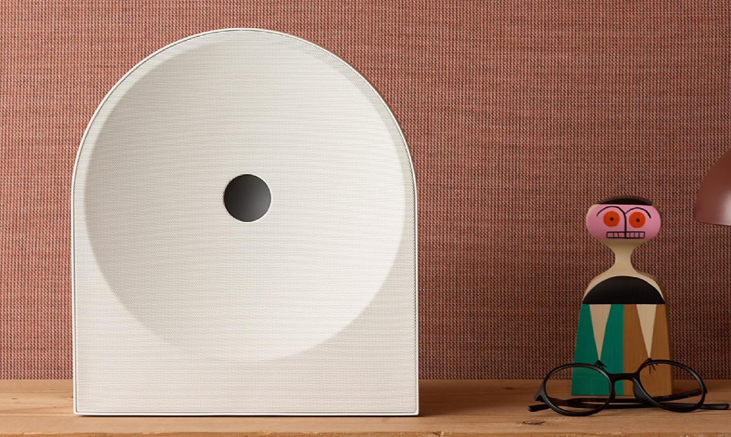 Samsung Electronics Unveils Audio Device With French Designer