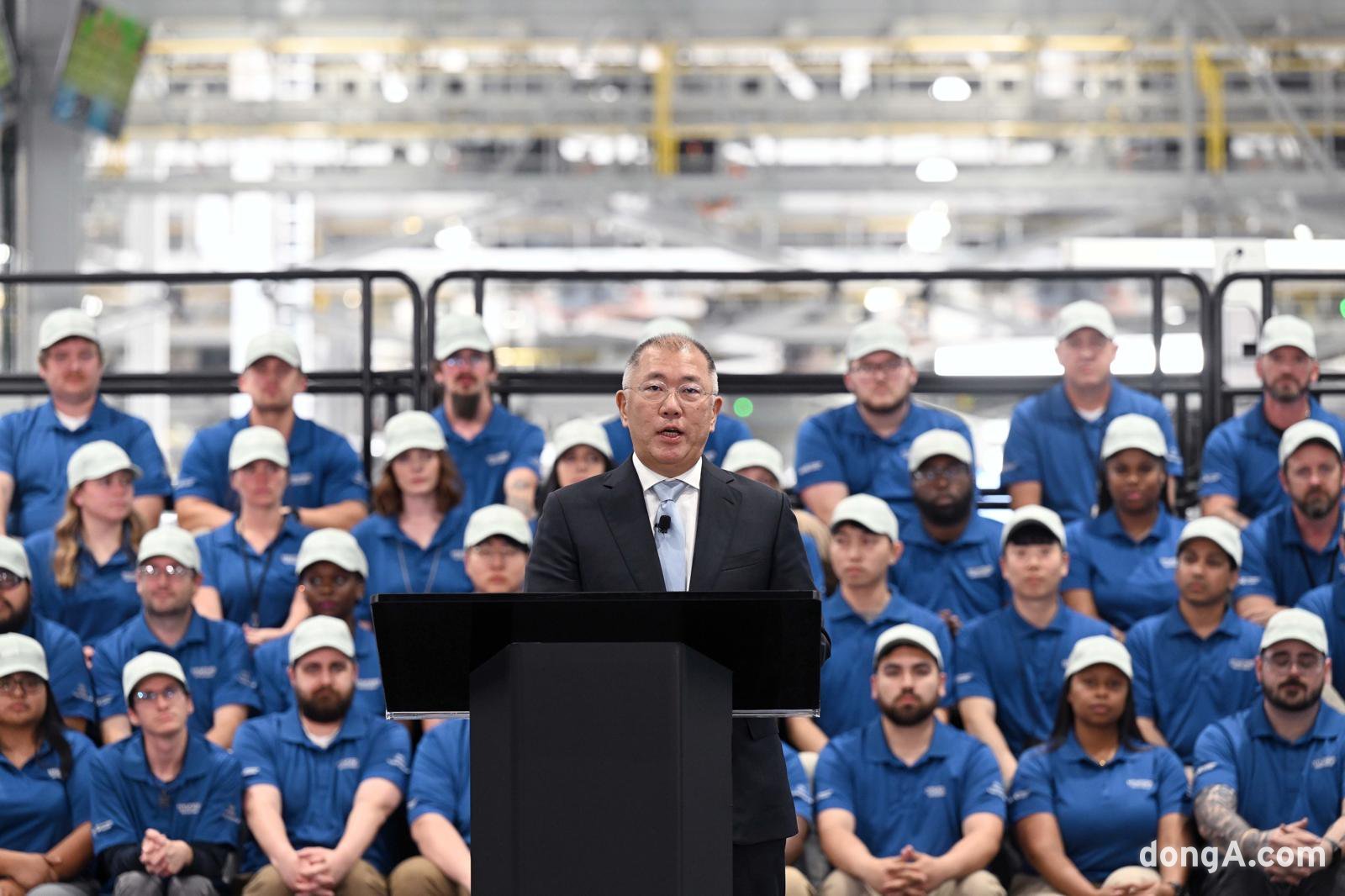 Hyundai Motor Marks 40 Years in U.S., Euisun Chung Signals Major Leap