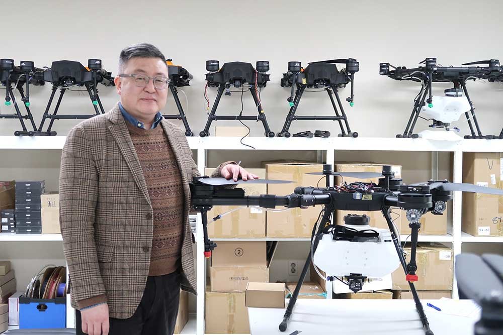 Mobility Lab’s Swarm Drones Target Field Automation
