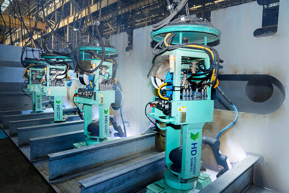 AI Welding Robots Slash Defects, Boost Efficiency 20%