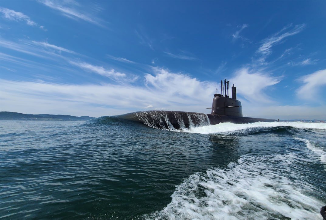 Hanwha Ocean Teams With 5 Locals in Submarine Bid