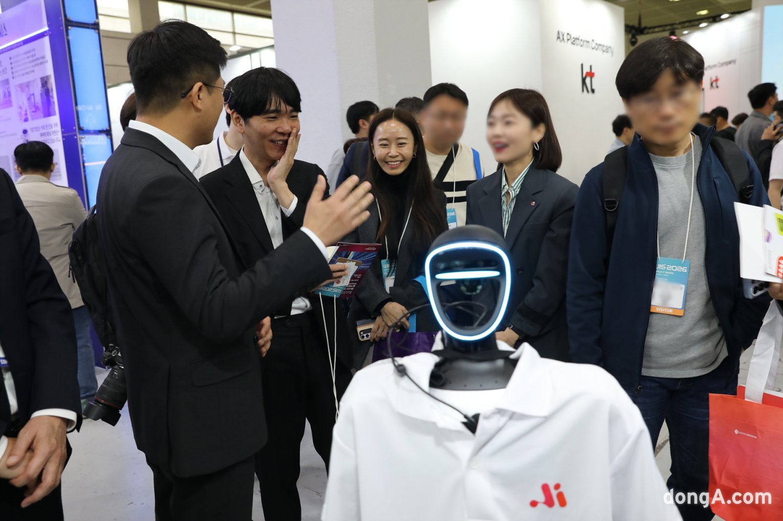 AI That Sees and Moves: Lotte Innovate’s AX Snapshot