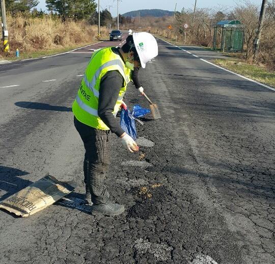 AI Targets Potholes, Ice on Jeju’s Risky Roads