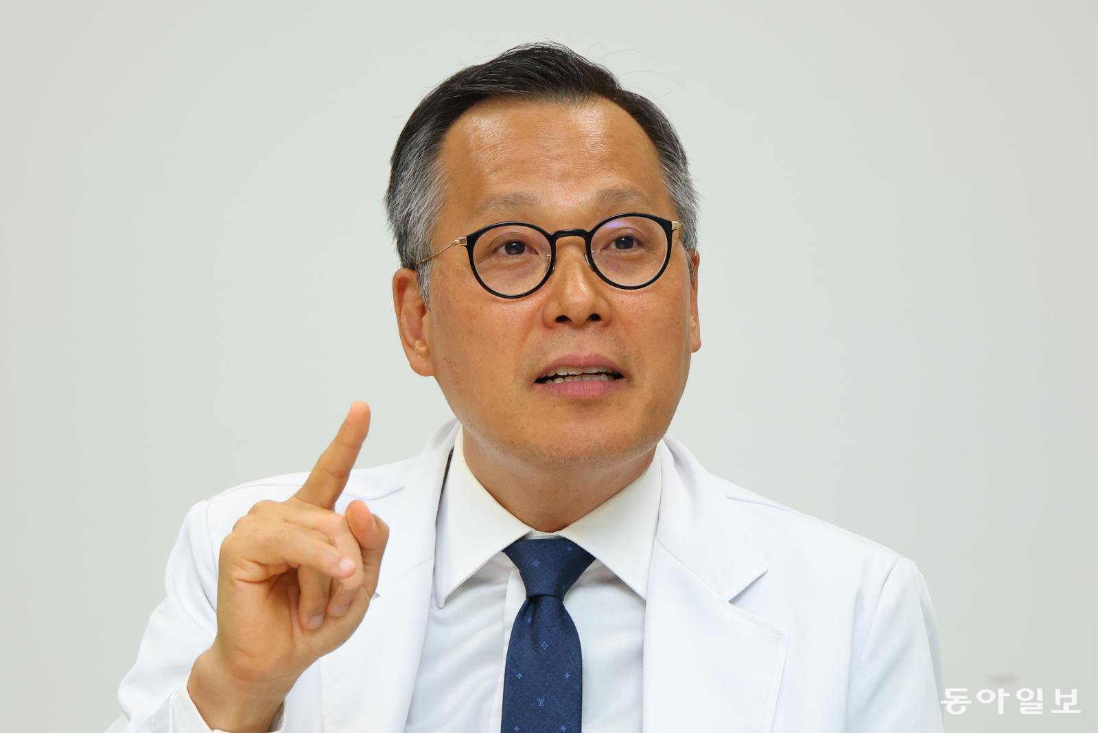“Lung Cancer Now a Manageable Disease With Personalized Care”