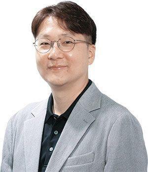 SNU Professor Lee Jaesung Wins First Asian Hoffman Memorial Prize