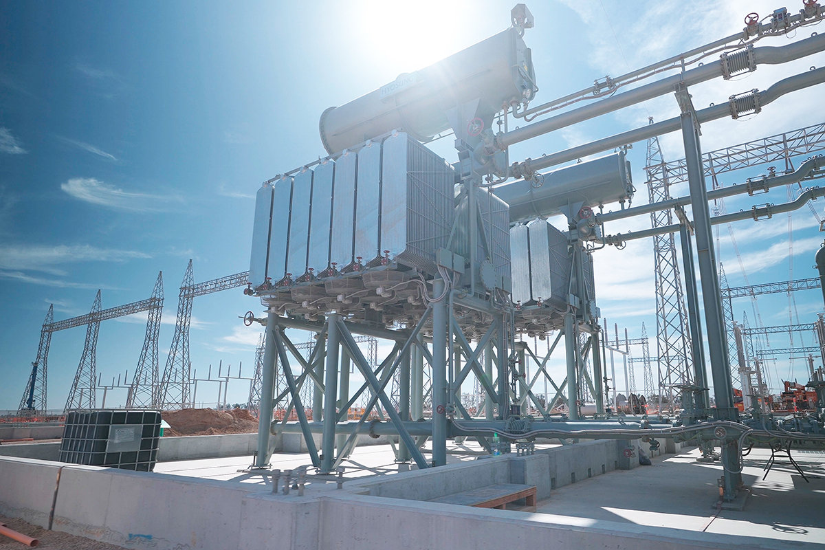 AI Power Demand Spurs KRW Equipment Boom; HD Hyundai, Hyosung Win Major Deals