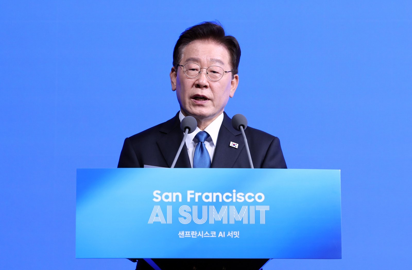 In U.S. AI Hub, Lee Touts Korea as Top AI Chip Base