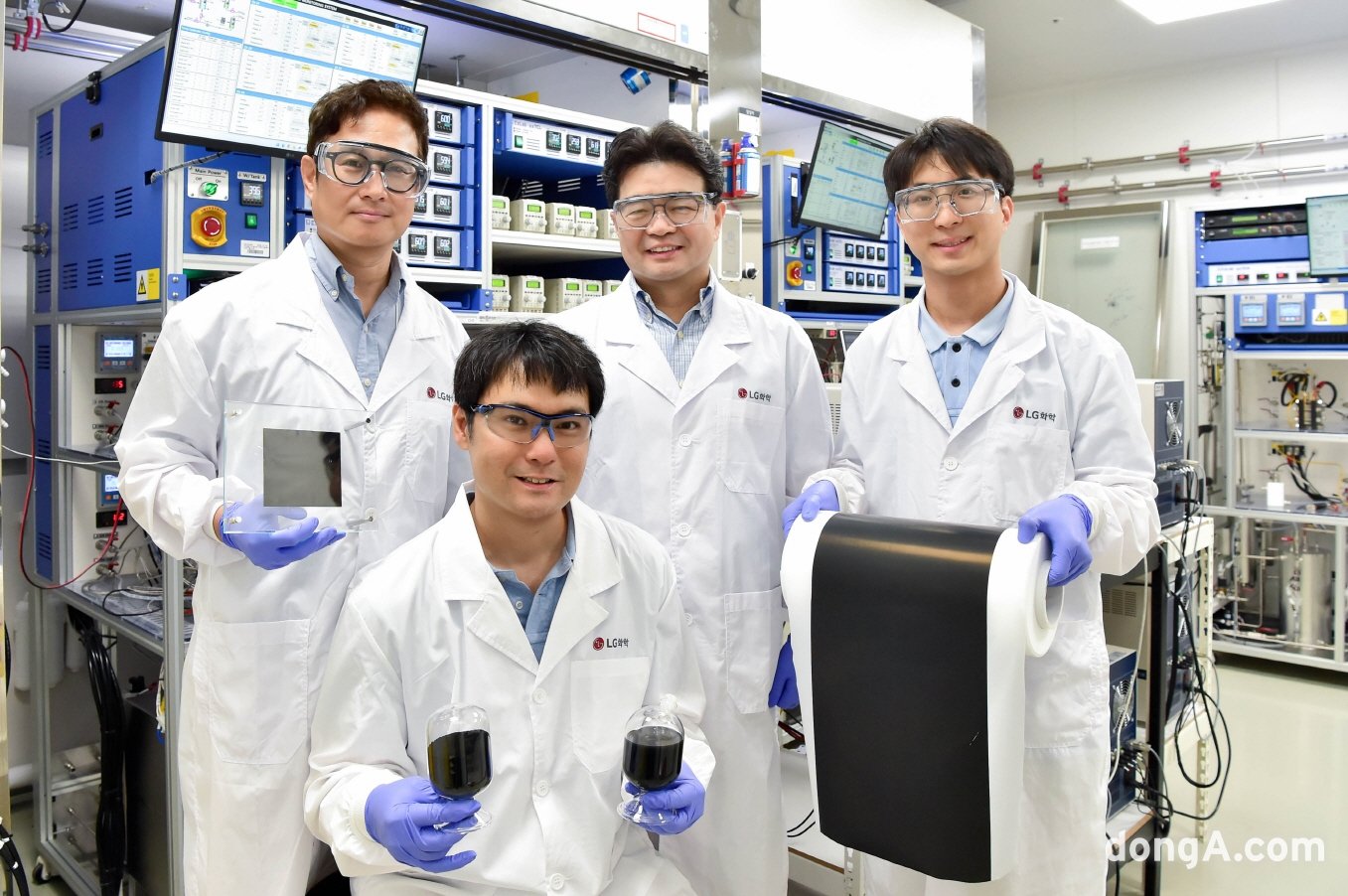 LG Chem Develops Next-Gen Electrolysis, Doubles Green Hydrogen Production Time