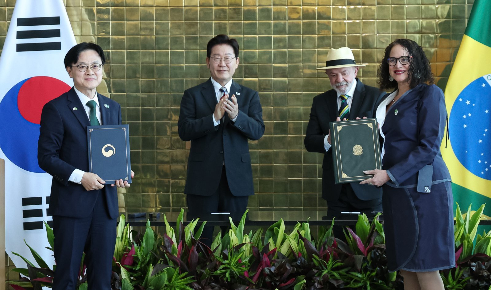 Korea, Brazil Sign 7 MOUs to Boost Economic Ties