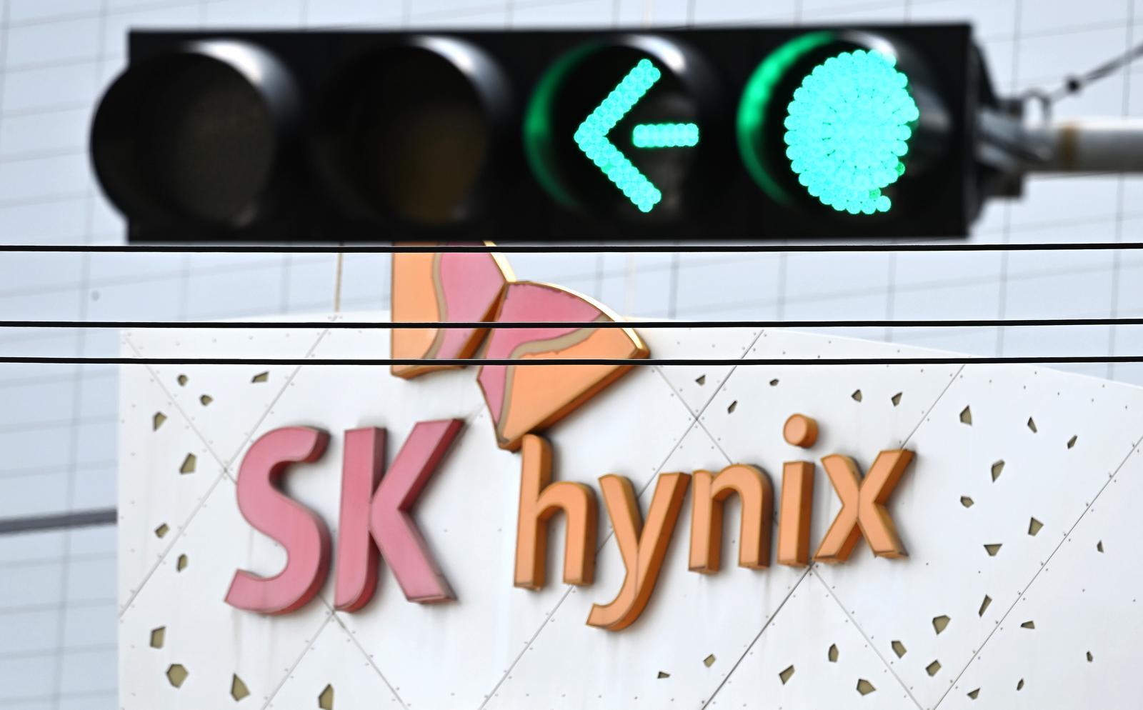 SK hynix weighs sale of KRW 4 trillion Chongqing plant