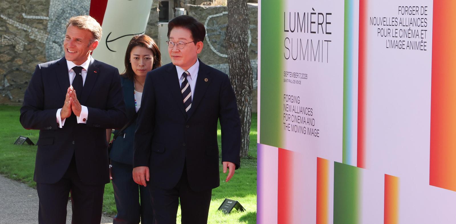 Yoon: Korea, France to Invest KRW 800 Billion Each in Film, Video